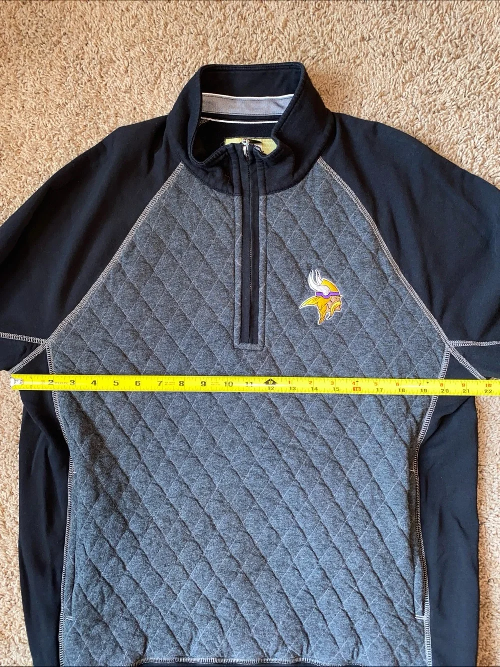 Tommy Bahama comfortable quilted